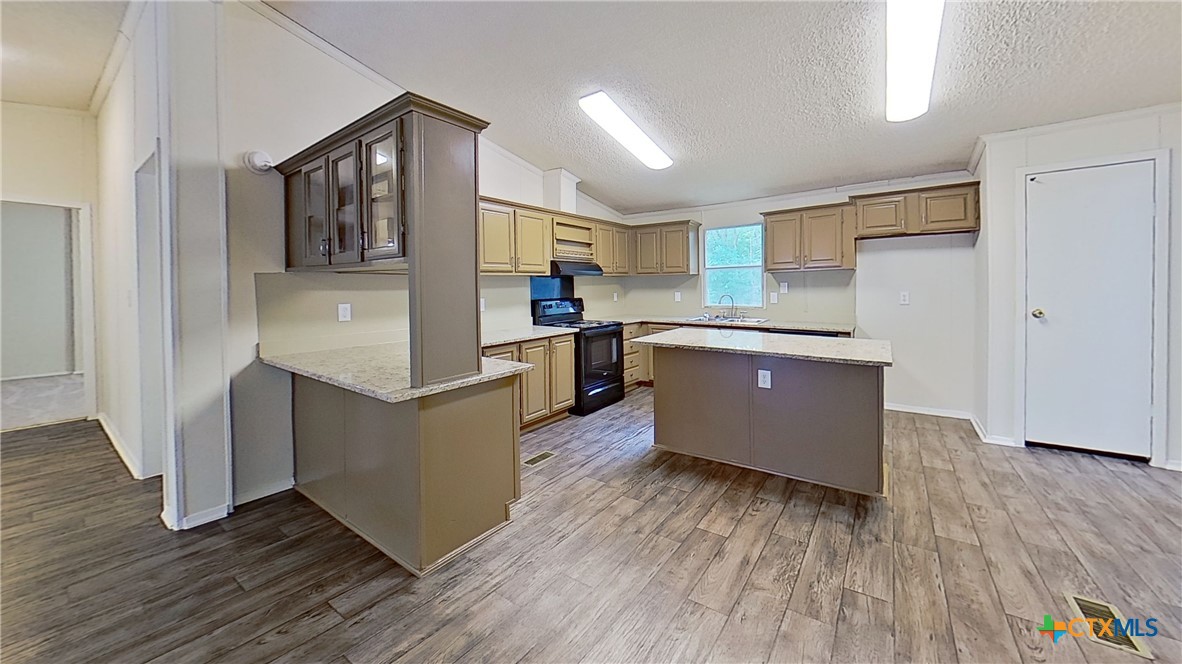 100 County Road 194 Property Photo 16