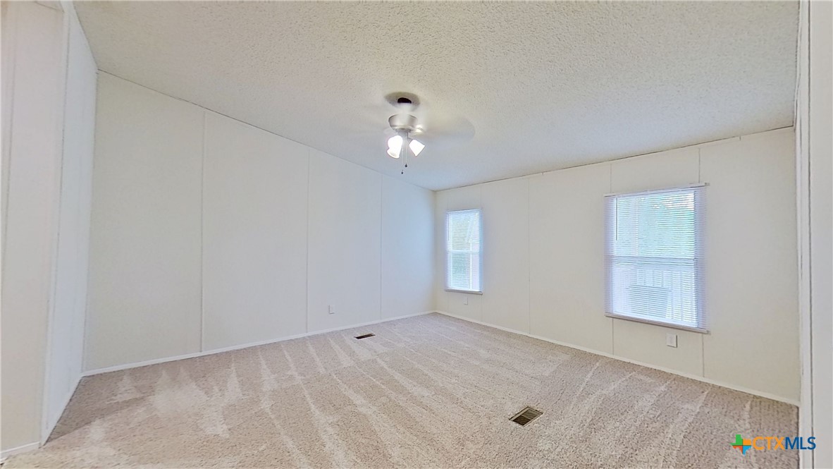 100 County Road 194 Property Photo 19
