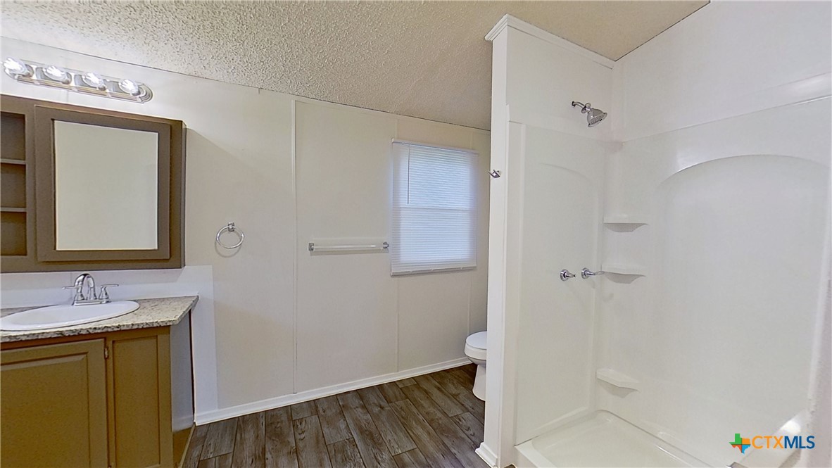 100 County Road 194 Property Photo 25
