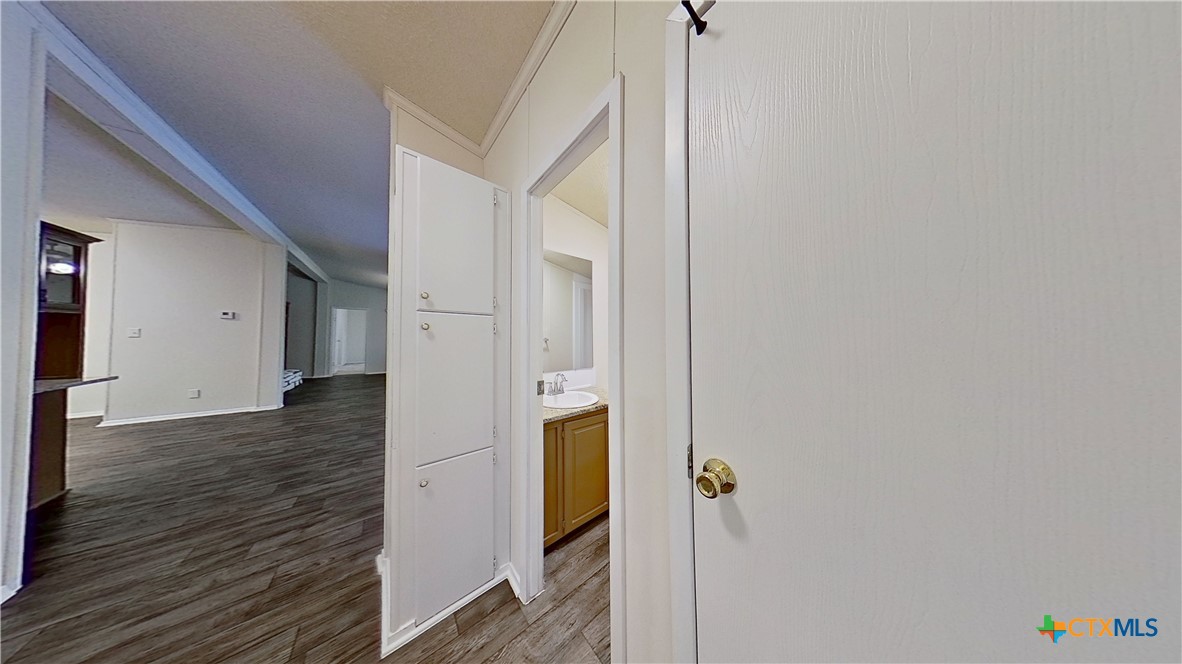 100 County Road 194 Property Photo 34
