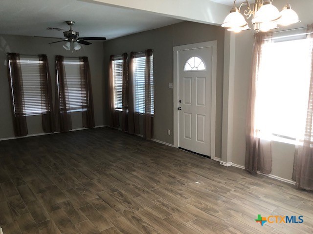 630 E Pine Street Property Photo 2