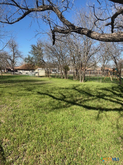 630 E Pine Street Property Photo 7
