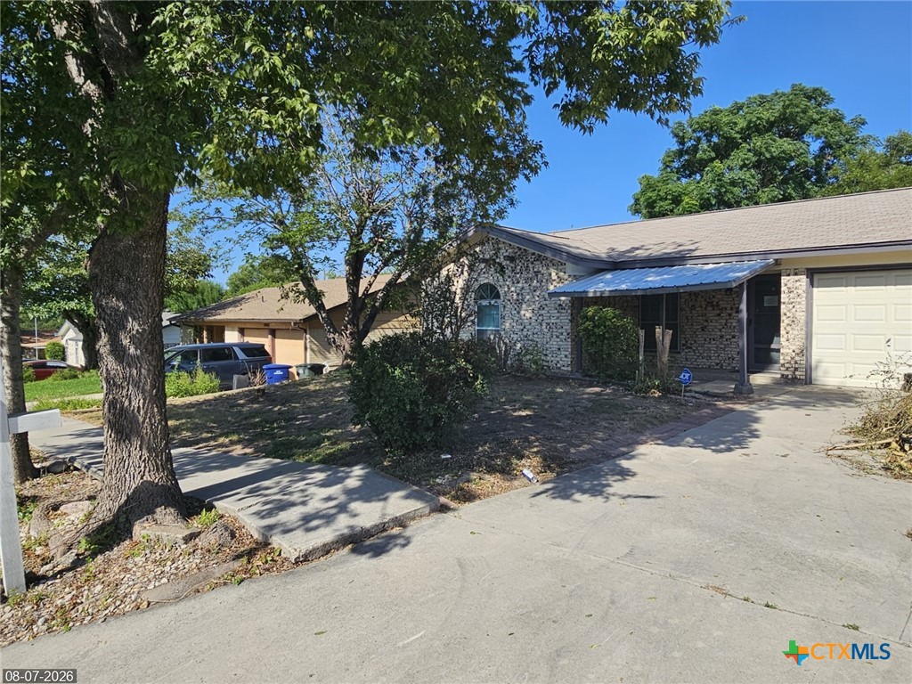 1901 Dennis Street Property Photo 1