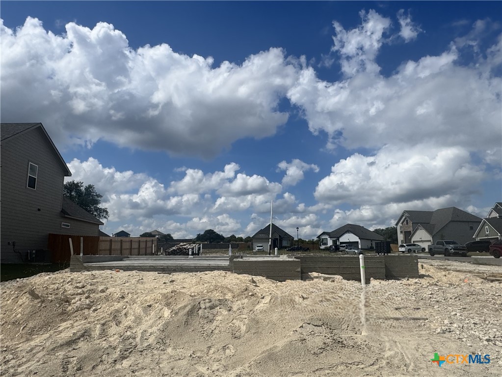 101 Nettie Drive Property Photo 1