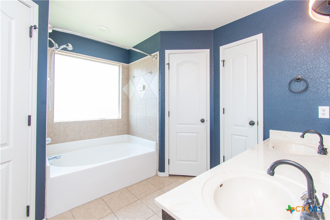 1108 Copper Creek Property Photo 11