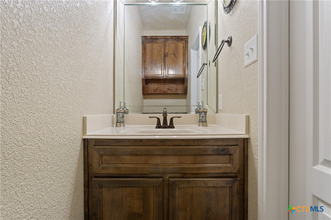 7601 Silicon Drive Property Photo 18