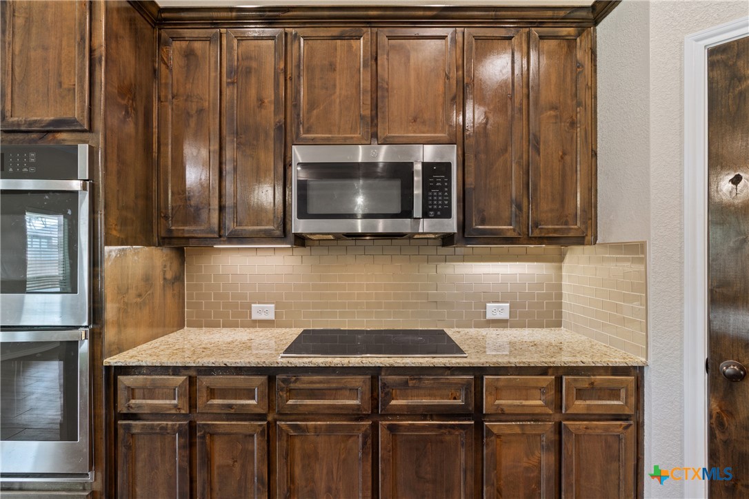 7601 Silicon Drive Property Photo 32