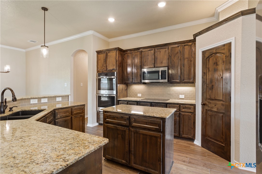 7601 Silicon Drive Property Photo 35