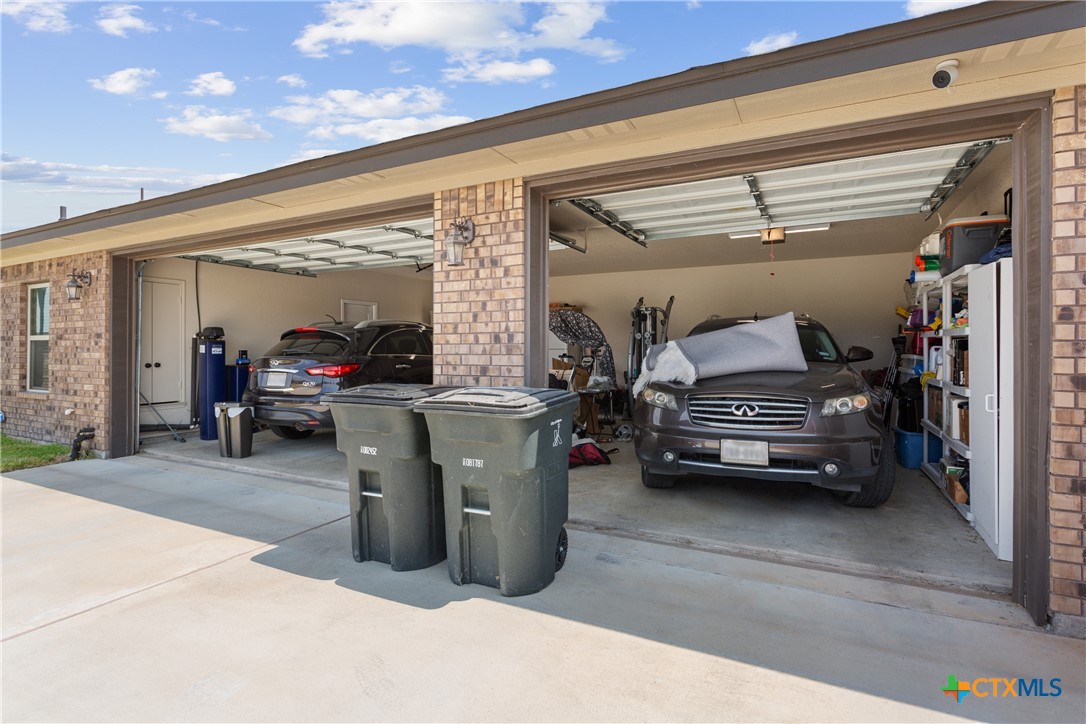 7601 Silicon Drive Property Photo 38