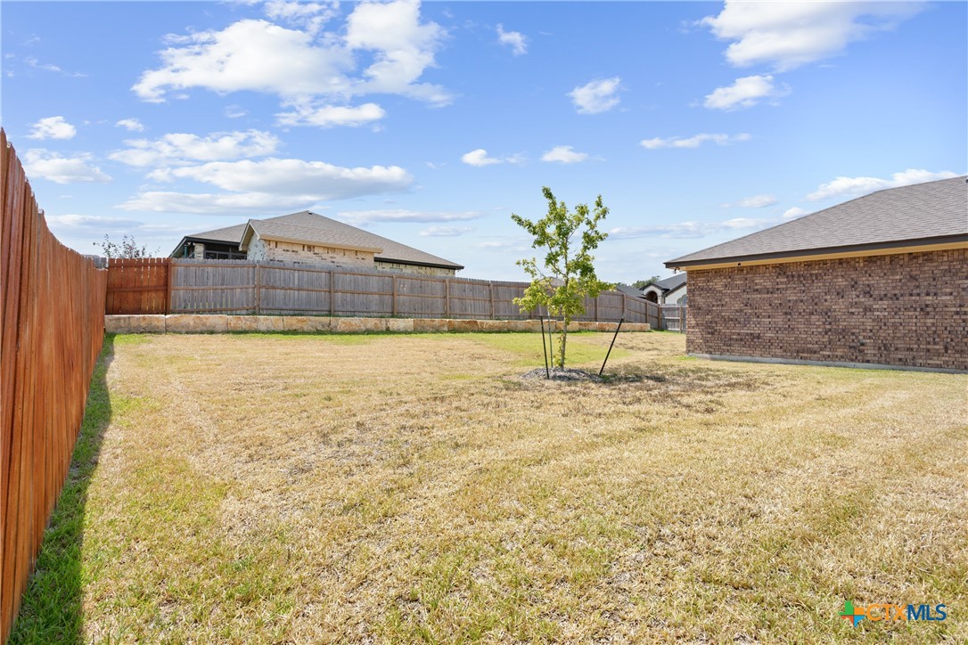 7601 Silicon Drive Property Photo 40