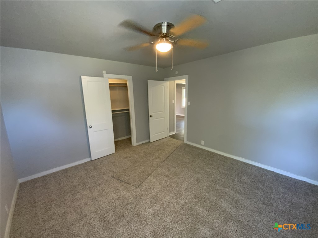 809 E 12th Avenue Property Photo 7