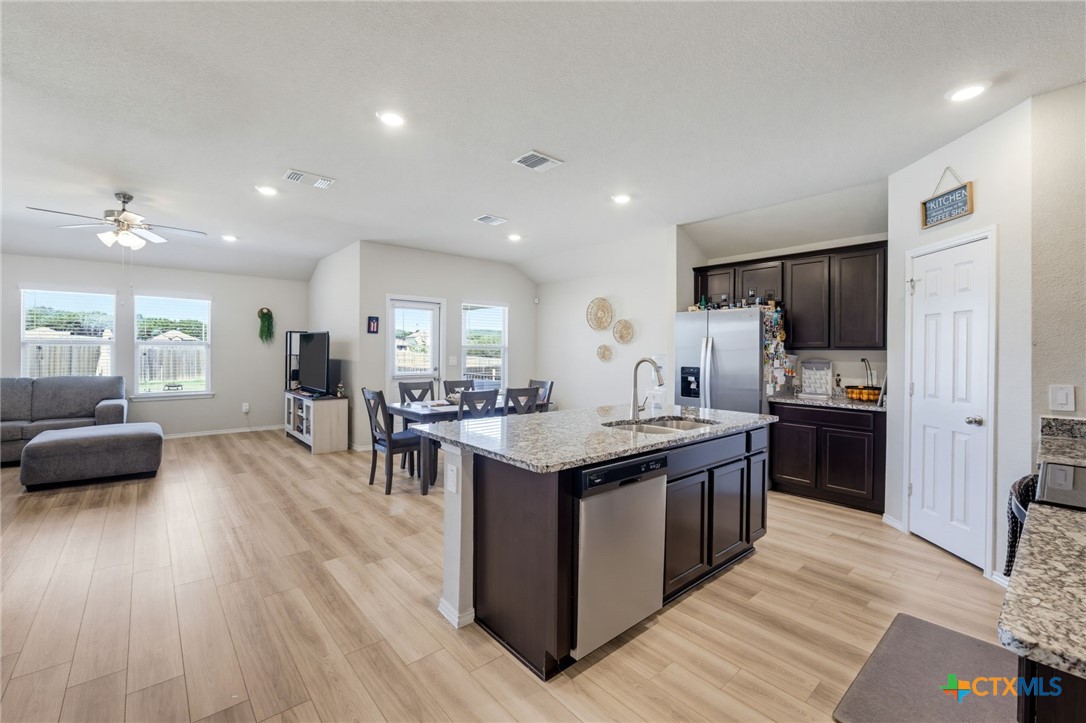 2513 Merganser Drive Property Photo 3