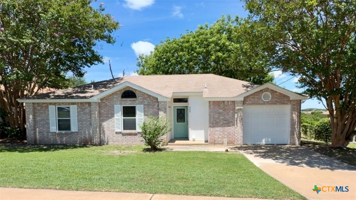 505 Robertstown Road Property Photo 1