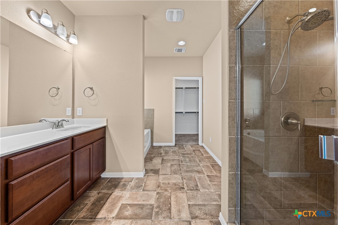 10223 Alamosa Lane Property Photo 16