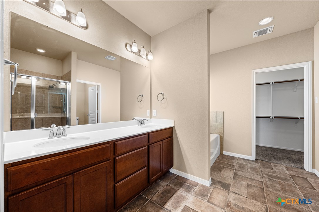 10223 Alamosa Lane Property Photo 17