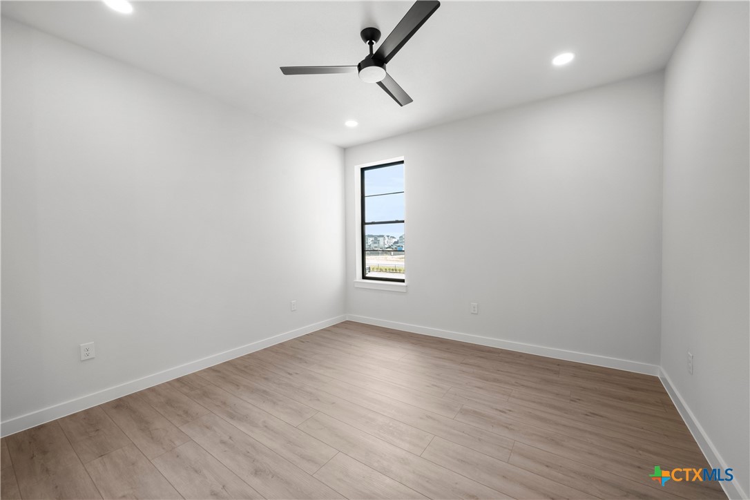 634 Central Parkway 1205 Property Photo 10
