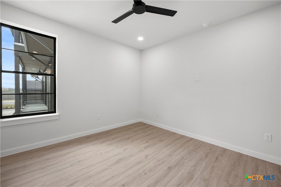 634 Central Parkway 1205 Property Photo 11