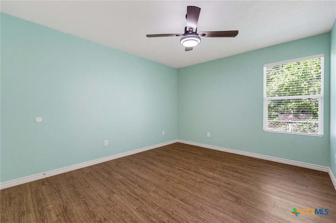 913 Ashwood Drive A Property Photo 15