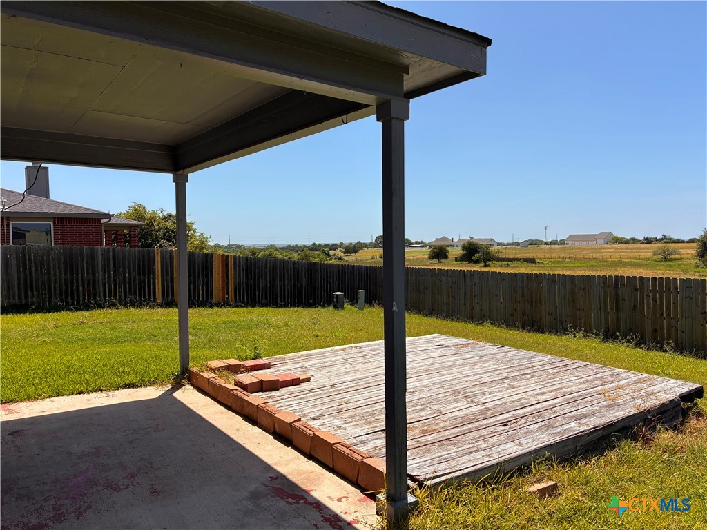 2508 Mikulec Drive Property Photo 12