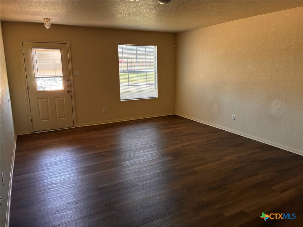 2508 Mikulec Drive Property Photo 21