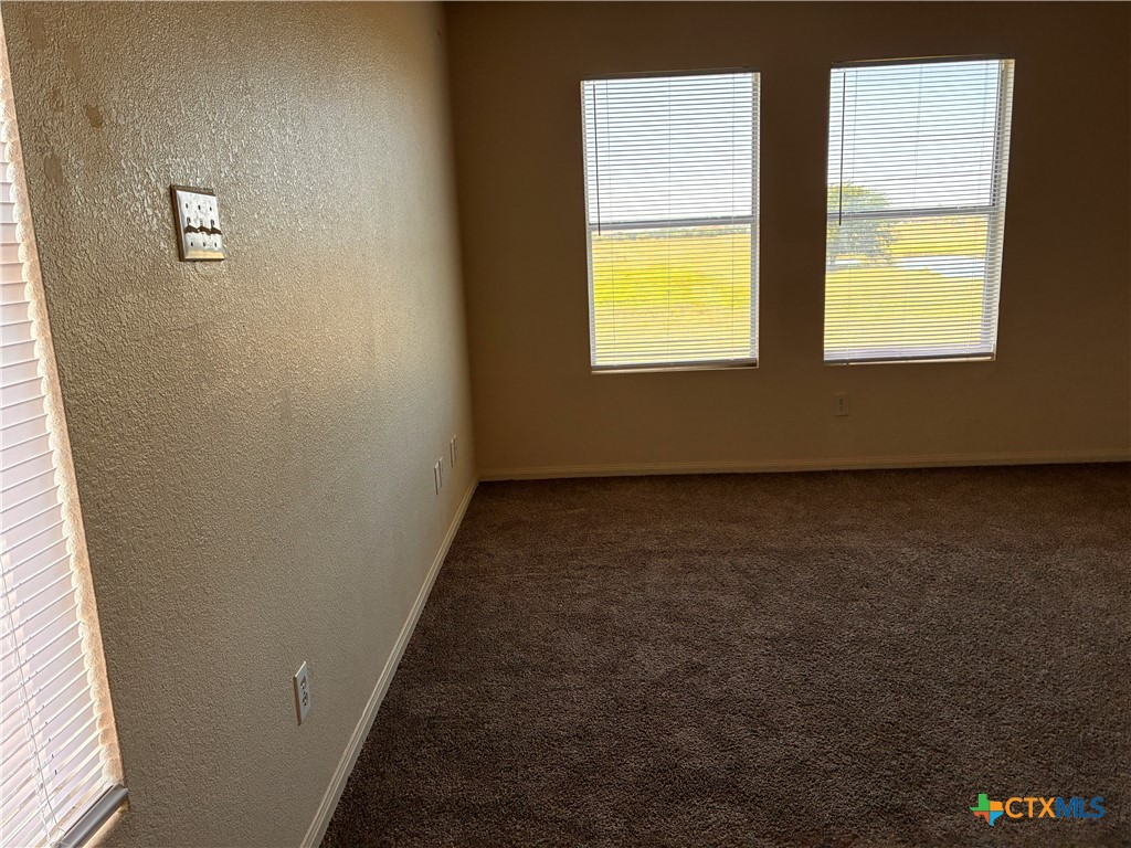 2508 Mikulec Drive Property Photo 25