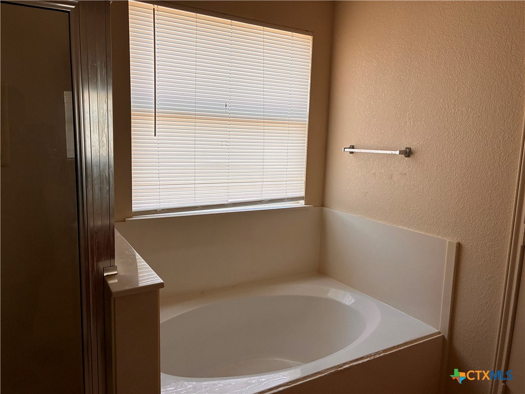 2508 Mikulec Drive Property Photo 37
