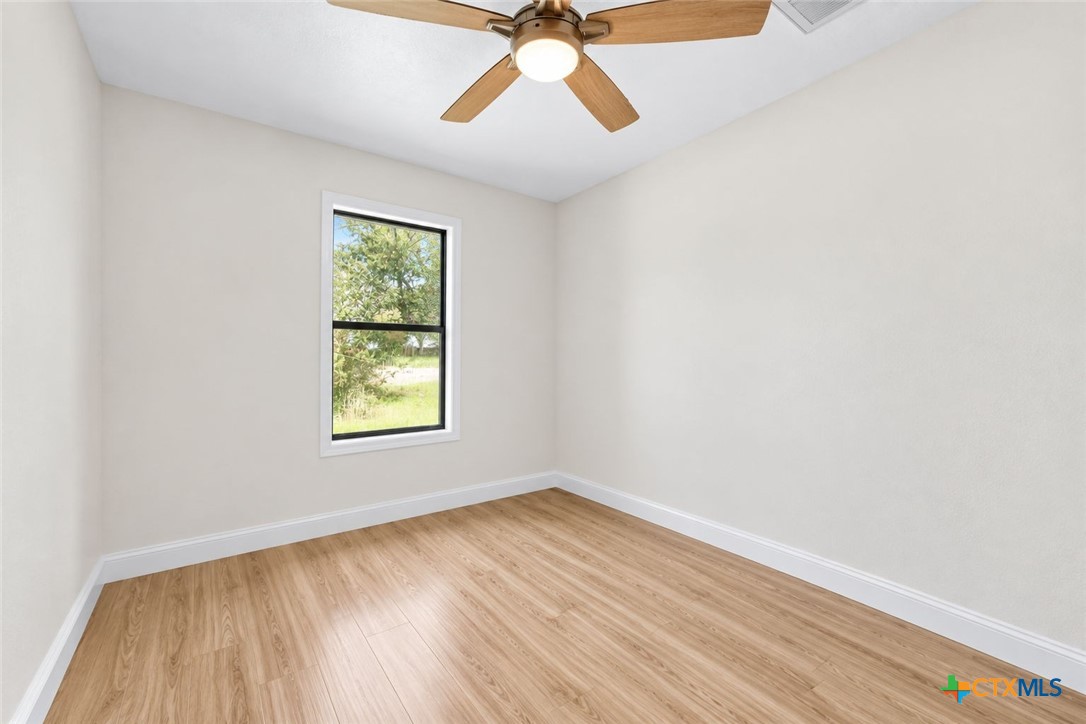 308 River Hills Property Photo 17