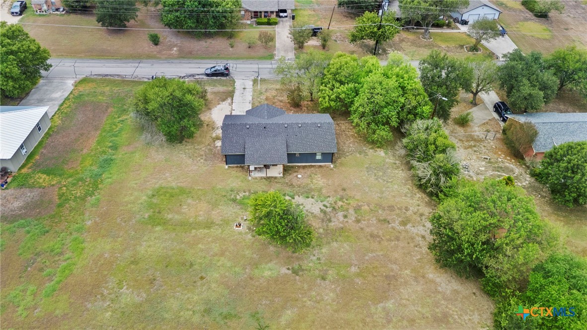 308 River Hills Property Photo 27