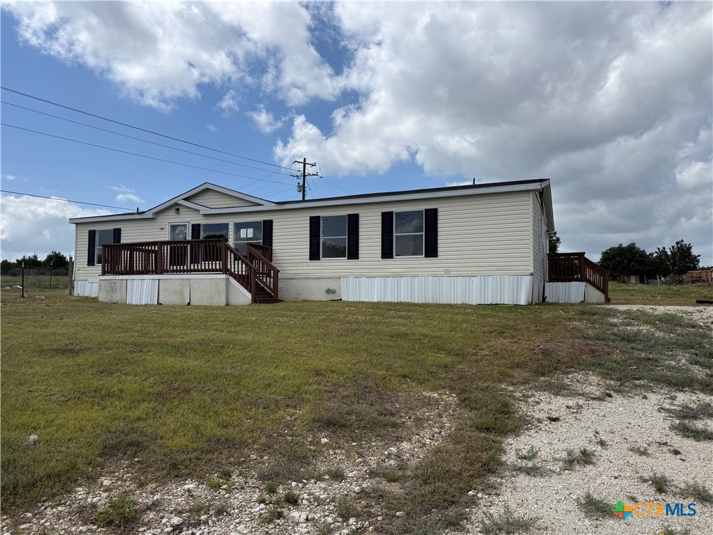 1501 Quail Creek Drive Property Photo 3