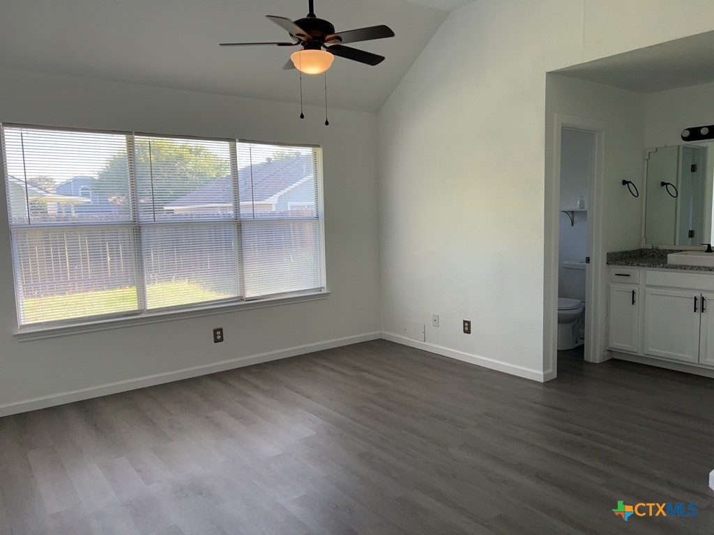 2503 Armadillo Drive Property Photo 3