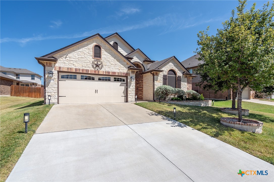 2525 Bargello Street Property Photo 3