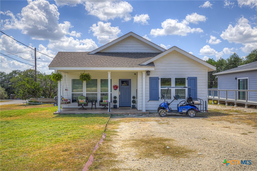 2870 Candlelight Drive Property Photo 2