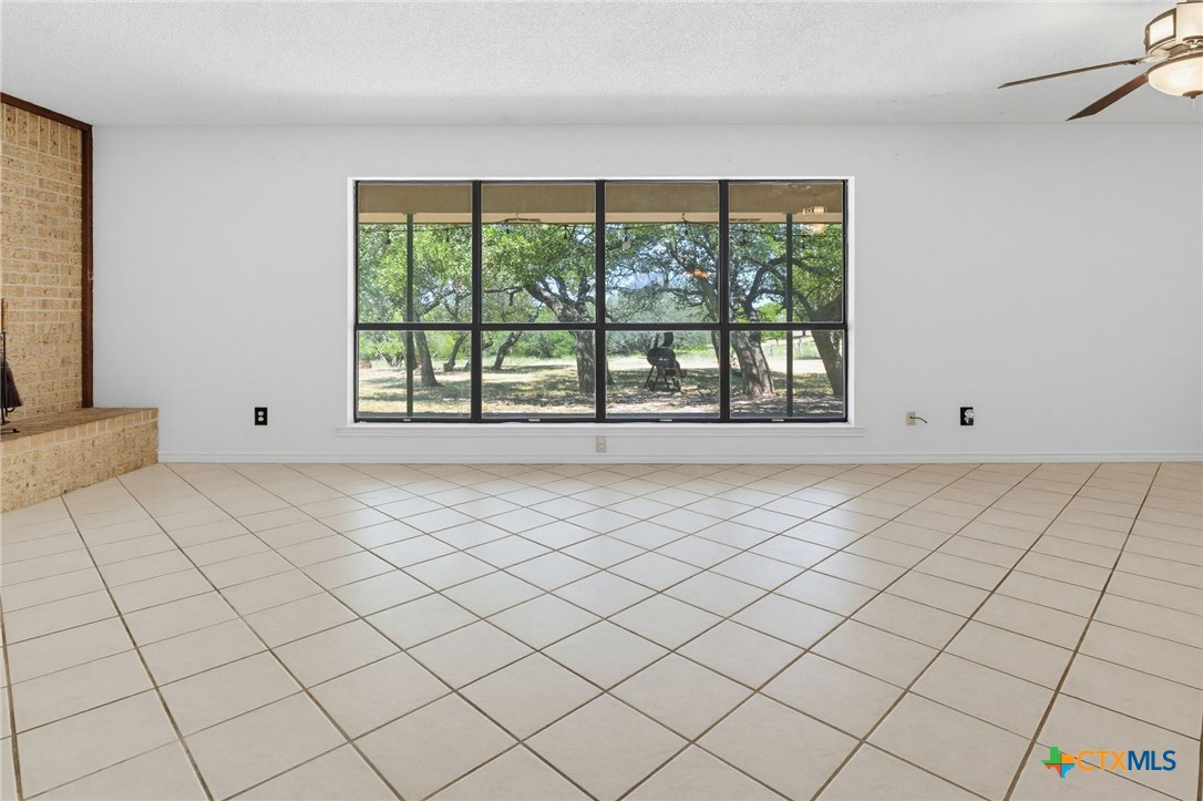 3322 County Road 1020 Property Photo 5