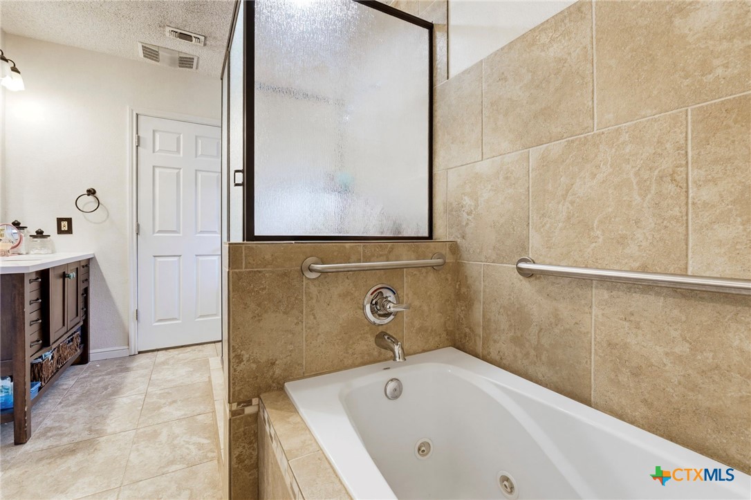 3322 County Road 1020 Property Photo 17