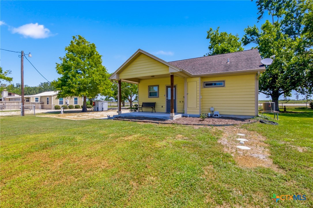 7214 & 7216 State Highway 185 Property Photo 36