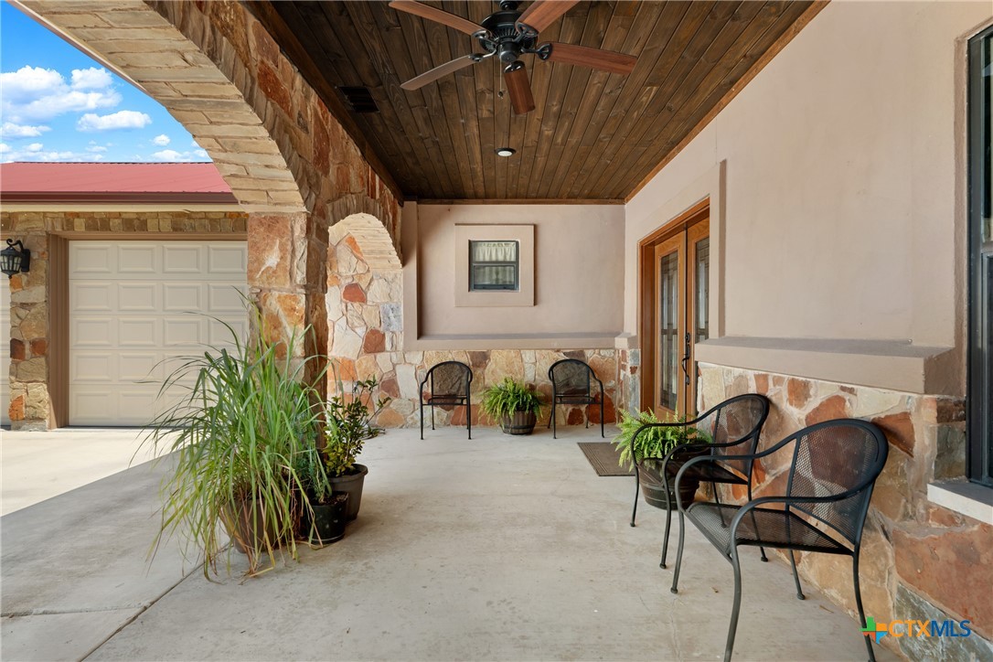 2103 County Road 320 Property Photo 37