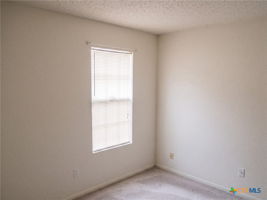 4109 Matt Court Property Photo 6
