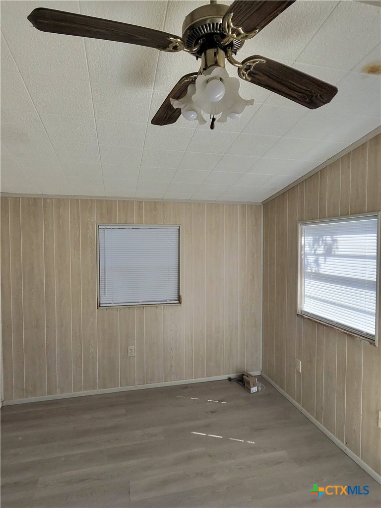 2771 E Stagecoach Road Property Photo 8