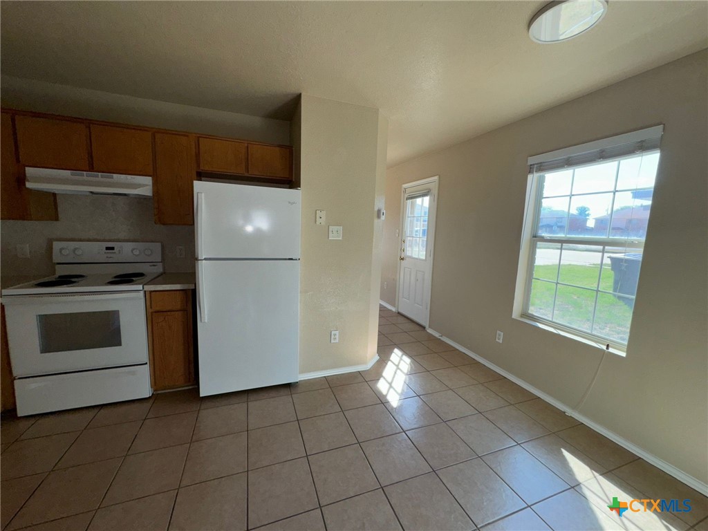 4103 Gus Drive B Property Photo 4