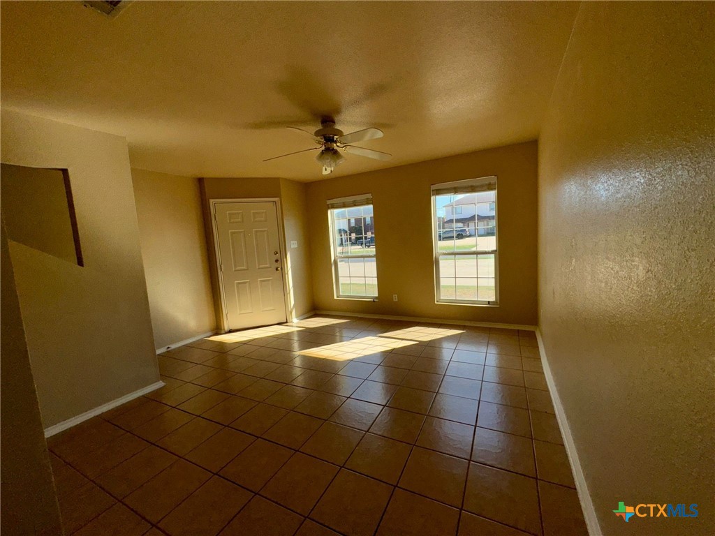 4103 Gus Drive B Property Photo 6