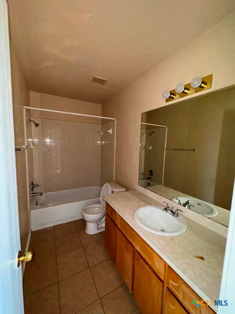 4103 Gus Drive B Property Photo 11