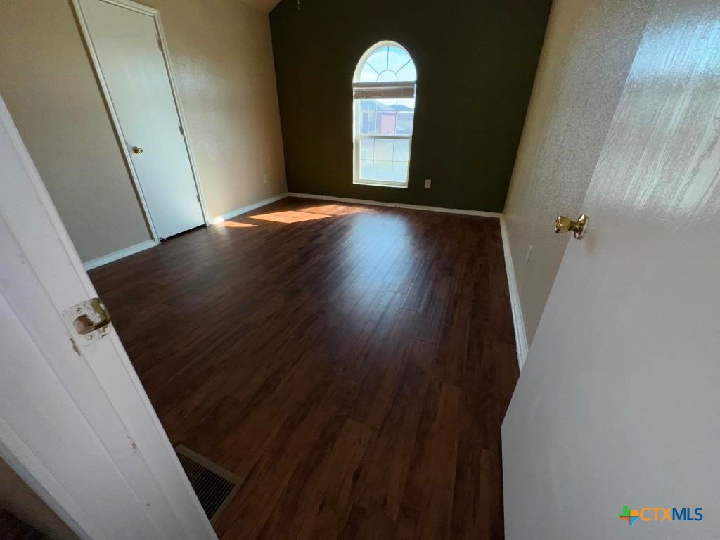 4103 Gus Drive B Property Photo 14