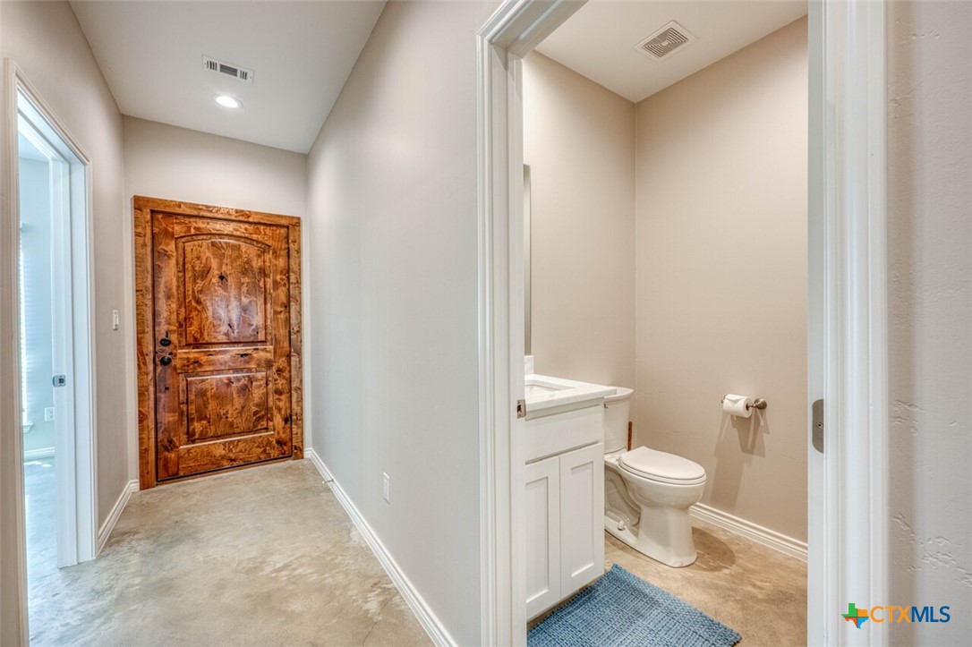 1516 Stonecrest Drive Property Photo 17