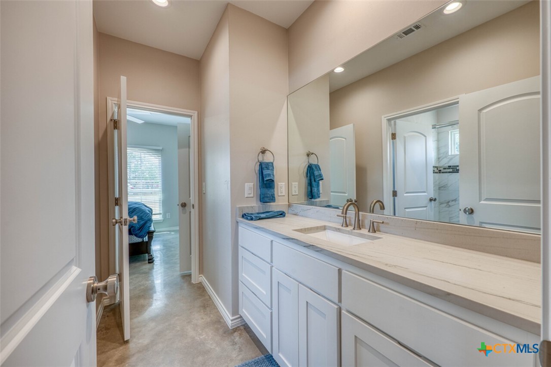 1516 Stonecrest Drive Property Photo 19