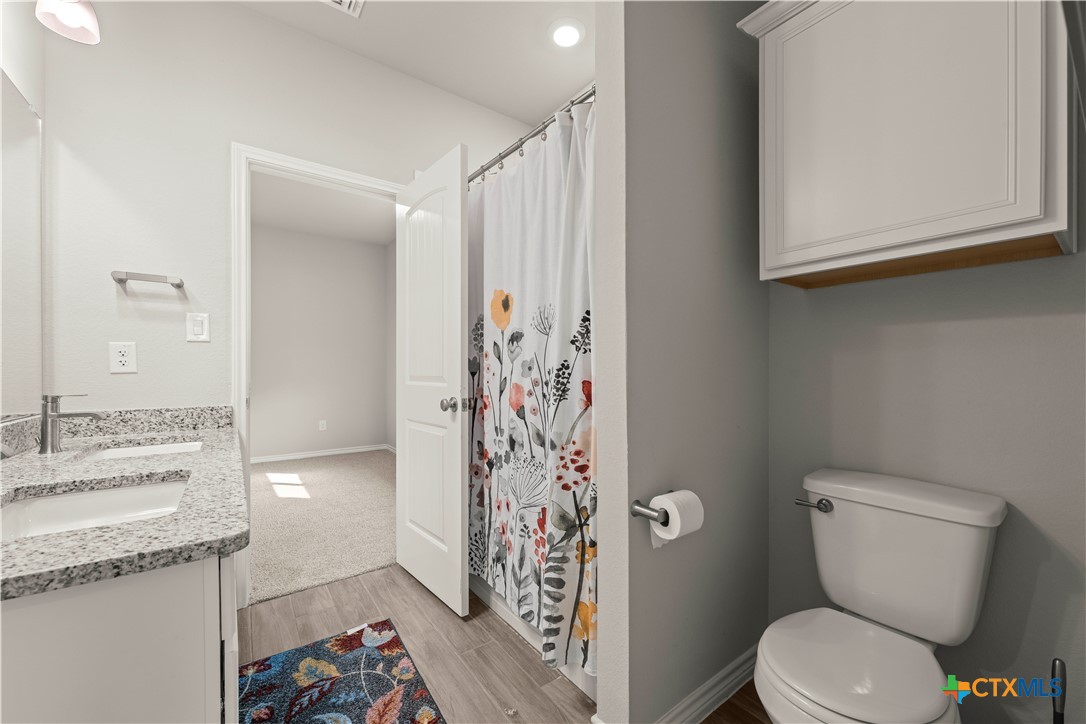 2402 Lavigne Court Property Photo 33