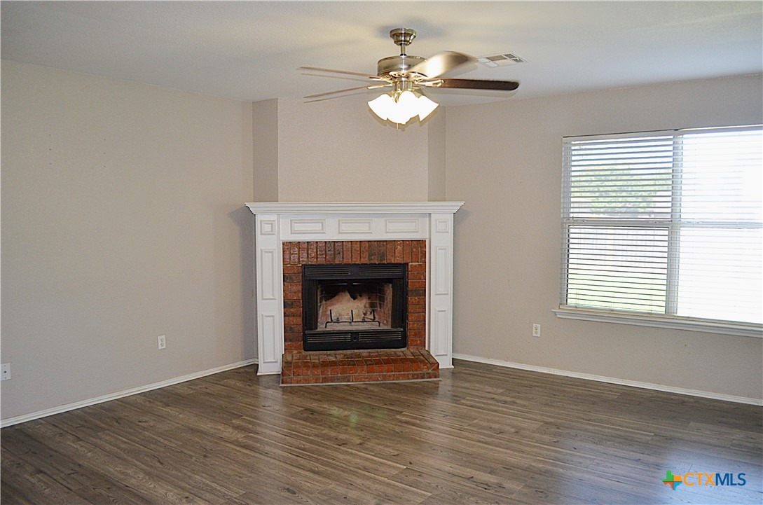 4603 Regency Drive Property Photo 8