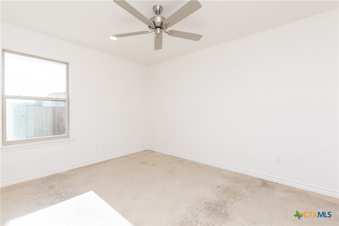 1301 Concord Drive A Property Photo 8
