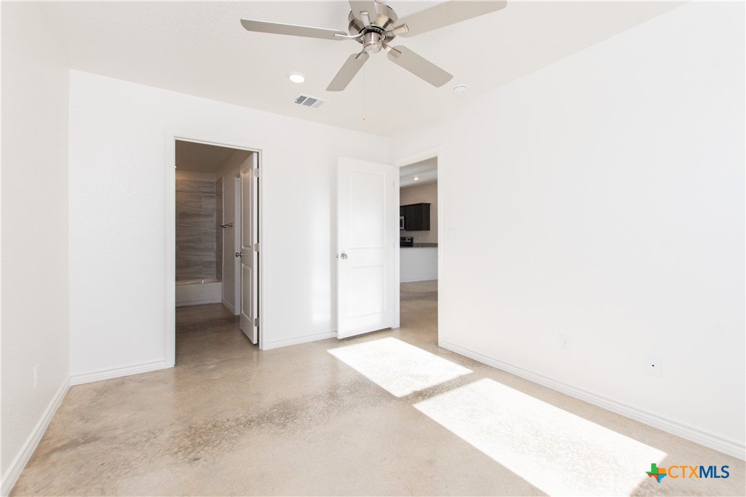 1301 Concord Drive A Property Photo 10