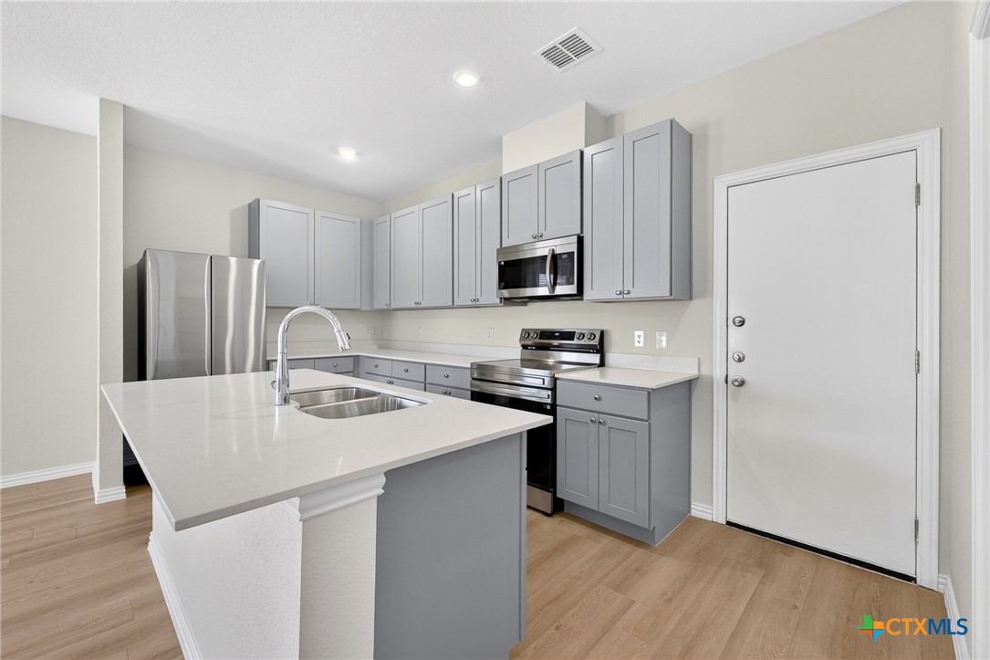 1242 Crimson Sky Court Property Photo 10