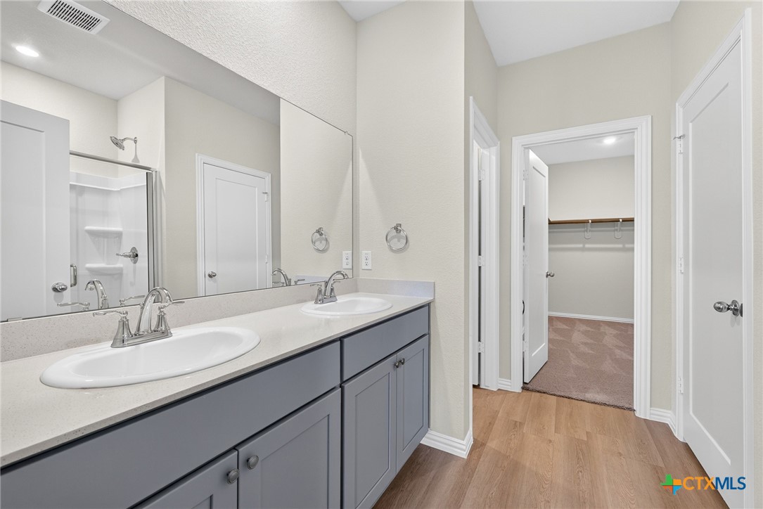 1242 Crimson Sky Court Property Photo 17